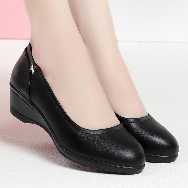 2026 Zapatos de piel con cuña de diamante