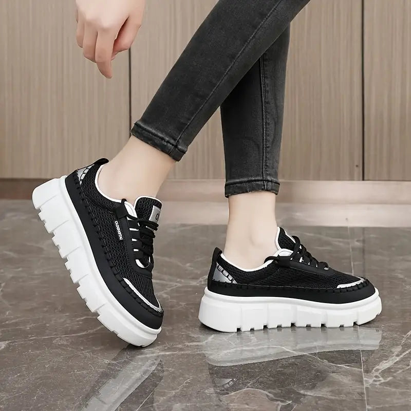 2026 Zapatos casuales de suela gruesa y caña baja