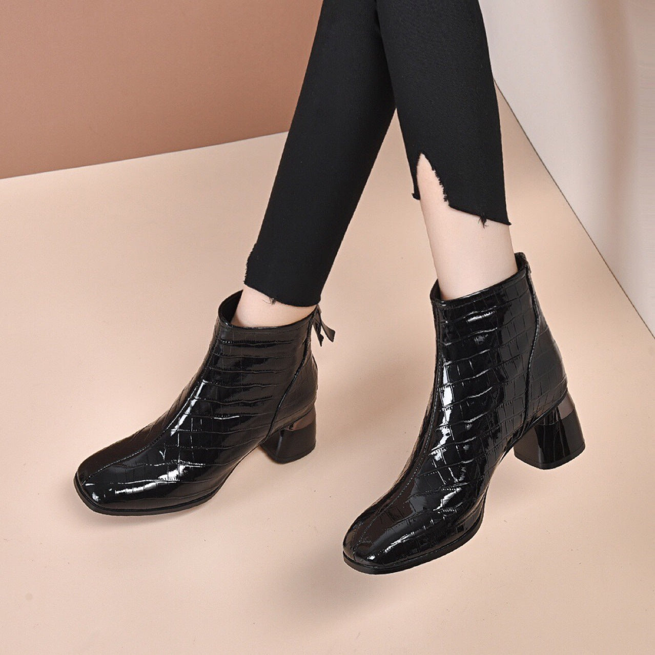 Botines de punta cuadrada