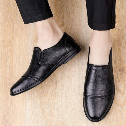 Zapatos de cuero de negocios con suela blanda