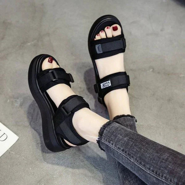 Sandalias deportivas de suela blanda