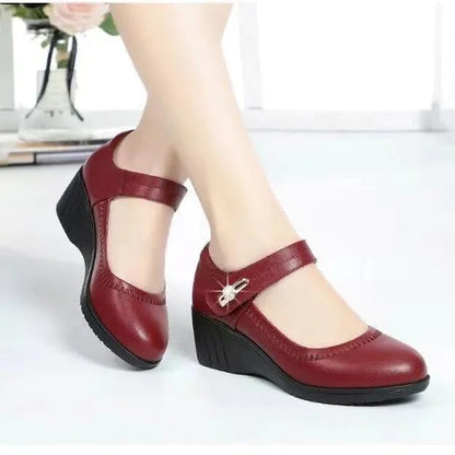 Zapatos de cuero de suela suave de cuero genuino de alta calidad.
