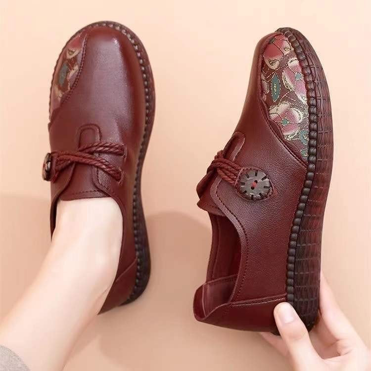 2026 Zapatos de piel de vacuno con suela blanda