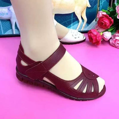 Sandalias planas de piel suave